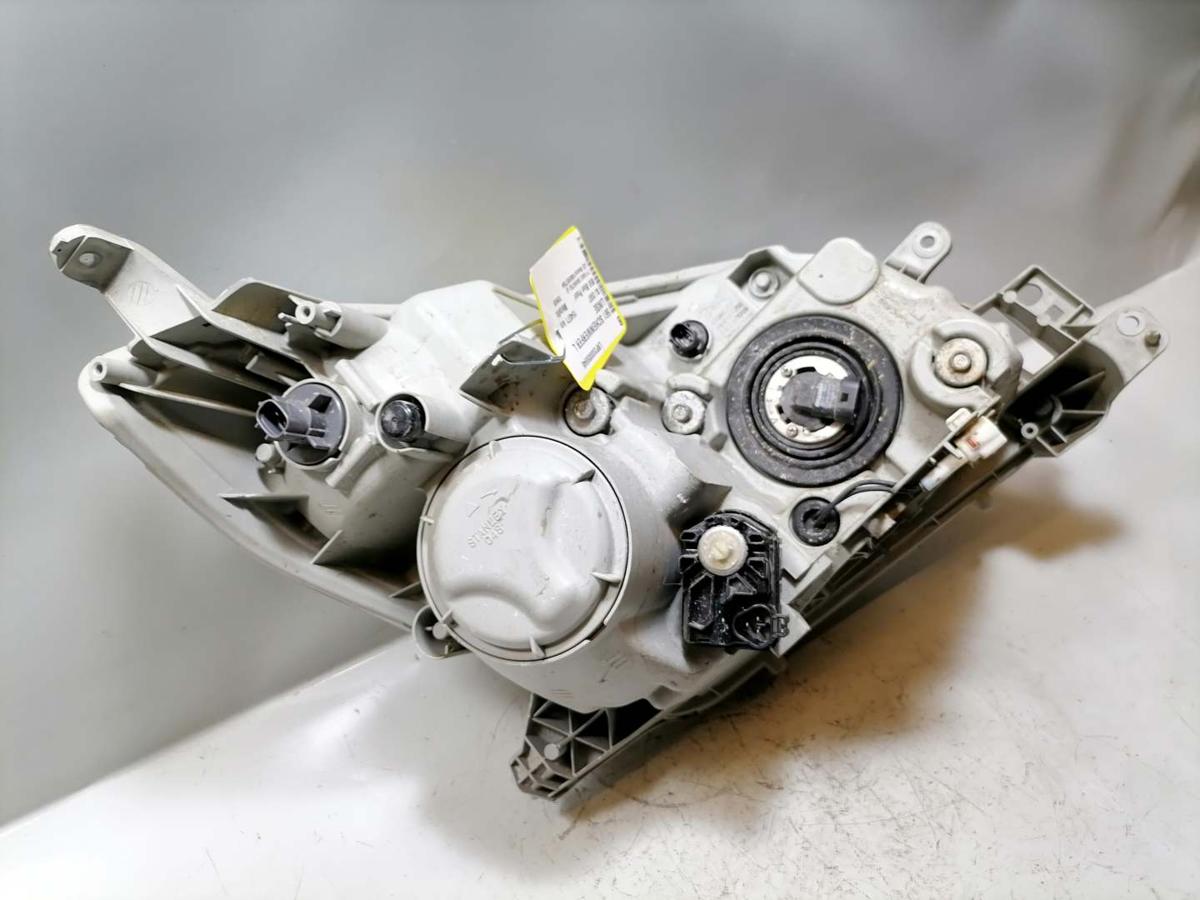 Daihatsu Terios 2 J2 original Scheinwerfer vorn links Linse Halogen H11 HB3 Bj.2007